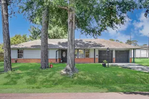 1417 Longhorn Dr, Houston, TX 77080 - Photo 2