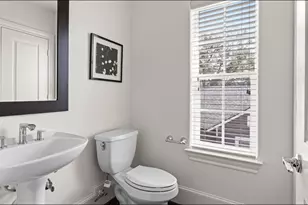 612 E 20th St, Houston, TX 77008 - Photo 26