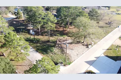 16716 Falcon Point Drive, Montgomery, TX 77356 - Photo 2