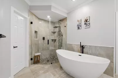 4111 Crimson Oak Court, Houston, TX 77059 - Photo 24