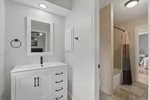 4111 Crimson Oak Ct, Houston, TX 77059 - Photo 38