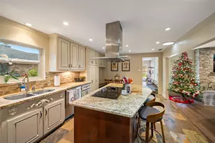 12322 Queensbury Ln, Houston, TX 77024 - Photo 24