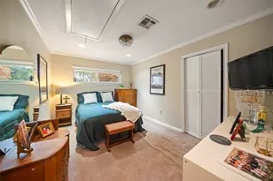 12322 Queensbury Ln, Houston, TX 77024 - Photo 44