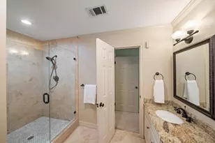 12322 Queensbury Ln, Houston, TX 77024 - Photo 26