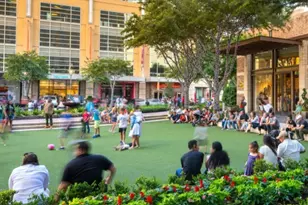 12322 Queensbury Ln, Houston, TX 77024 - Photo 8