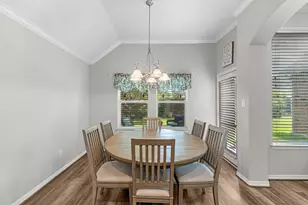 8134 Edenwood Dr, Spring, TX 77389 - Photo 10