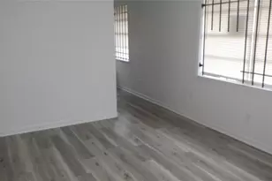 8410 Brandon St, Houston, TX 77051 - Photo 10