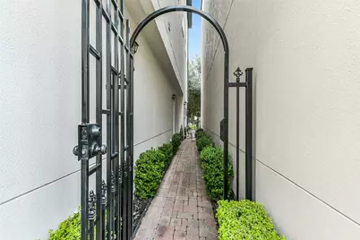 10924 Wrenwood Park, Houston, TX 77043 - Photo 10