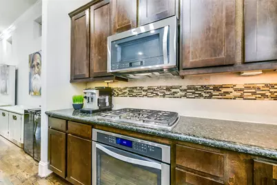 10924 Wrenwood Park, Houston, TX 77043 - Photo 32