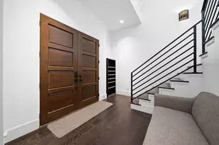 327 E 2nd St, Houston, TX 77007 - Photo 4
