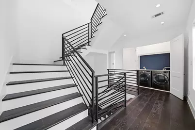 327 E 2nd Street, Houston, TX 77007 - Photo 22
