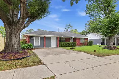 10922 Ivyridge Road, Houston, TX 77043 - Photo 2