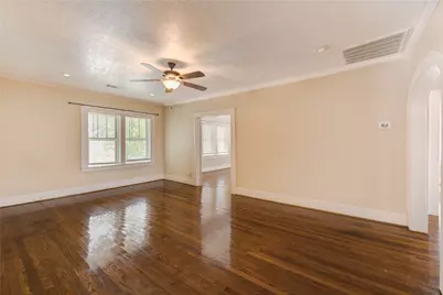 2620 Peckham Street #2620, Houston, TX 77098 - Photo 6