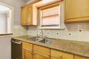 2620 Peckham St, Houston, TX 77098 - Photo 8