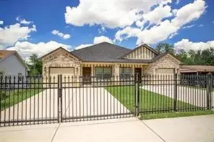 3621 Fuqua St, Houston, TX 77047 - Photo 2