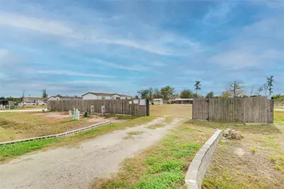 119 Road 5217, Cleveland, TX 77327 - Photo 2