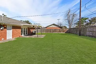 7019 Langdon Ln, Houston, TX 77074 - Photo 28