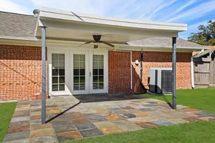 7019 Langdon Ln, Houston, TX 77074 - Photo 24