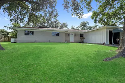 211 Rue Orleans Street, Baytown, TX 77520 - Photo 4