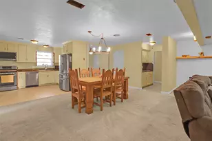 211 Rue Orleans St, Baytown, TX 77520 - Photo 8