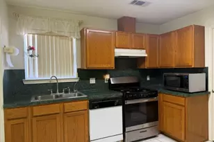 7235 Seton Lake Dr, Houston, TX 77086 - Photo 8