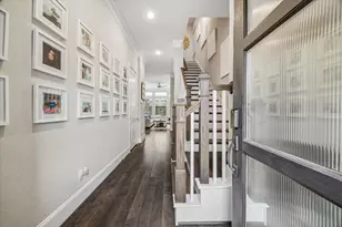 11013 Ayrshire Park Ln, Houston, TX 77043 - Photo 2