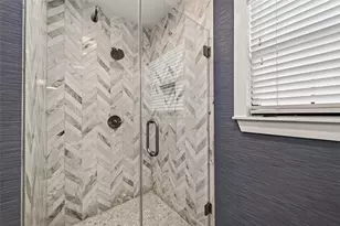 1530 Sue Barnett Dr, Houston, TX 77018 - Photo 24