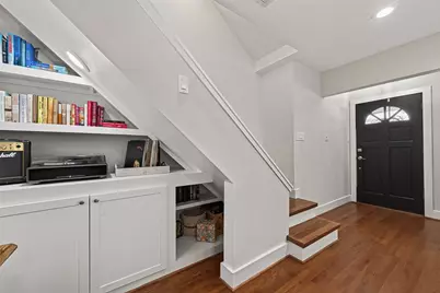 1530 Sue Barnett Drive, Houston, TX 77018 - Photo 6