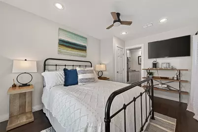 1530 Sue Barnett Drive, Houston, TX 77018 - Photo 36