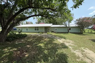 2214 Cr 253, Weimar, TX 78962 - Photo 1