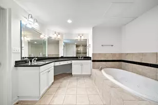 914 Main St, Houston, TX 77002 - Photo 10