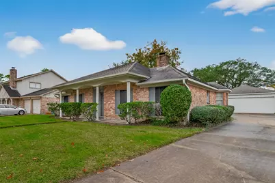12310 Vanderheath Drive, Houston, TX 77031 - Photo 6
