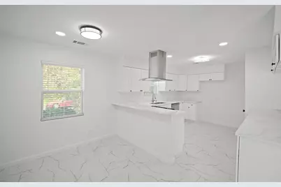 5943 Greenmont Drive, Houston, TX 77092 - Photo 10