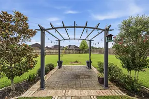7702 Grovewood Ct, Pearland, TX 77581 - Photo 34