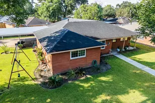 1602 Easthaven Dr, Pasadena, TX 77506 - Photo 6