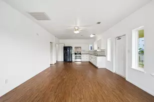 4110 Liberty Dr, Galveston, TX 77554 - Photo 6