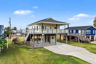 4110 Liberty Dr, Galveston, TX 77554 - Photo 1