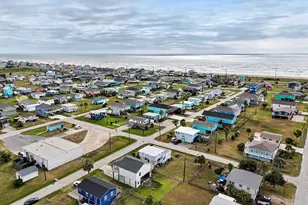 4110 Liberty Dr, Galveston, TX 77554 - Photo 38