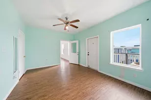 4110 Liberty Dr, Galveston, TX 77554 - Photo 20