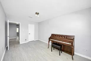 14365 Lost Meadow Ln, Houston, TX 77079 - Photo 22