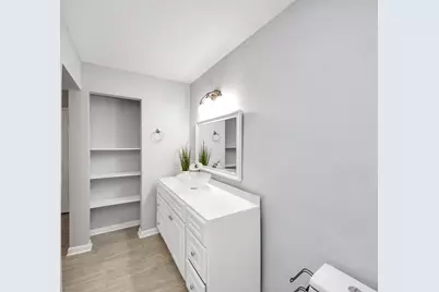 14365 Lost Meadow Lane, Houston, TX 77079 - Photo 18