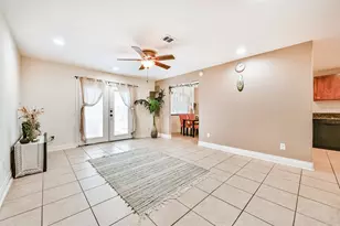 1422 Cedarbrook Ct, Seabrook, TX 77586 - Photo 4