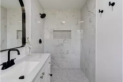 1703 N Roberson Street, Conroe, TX 77301 - Photo 4