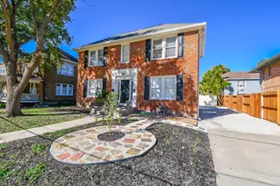 1632 Bonnie Brae St, Houston, TX 77006 - Photo 2