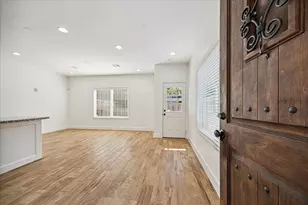 3605 Billingsley St, Houston, TX 77009 - Photo 2