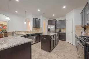 8722 Adrienne Dr, Tomball, TX 77375 - Photo 10