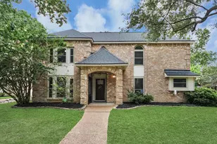 18311 Forest Town Dr, Houston, TX 77084 - Photo 2