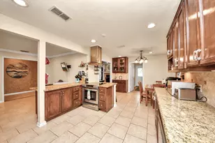 18311 Forest Town Dr, Houston, TX 77084 - Photo 12