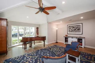 14110 Barryknoll Ln, Houston, TX 77079 - Photo 6