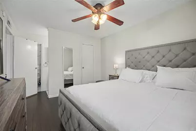 1900 Bay Area Boulevard #Q184, Houston, TX 77058 - Photo 14